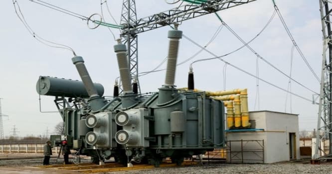 Bakıda transformator yandı - İçindən yanmış cəsəd çıxdı