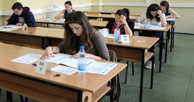 700 bal toplayan abituriyentlər kimlərdir? - TAM SİYAHI