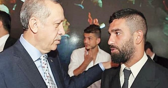 "İndi siz mənə yaltaq deyirsiniz, deyin!" - Arda Turan