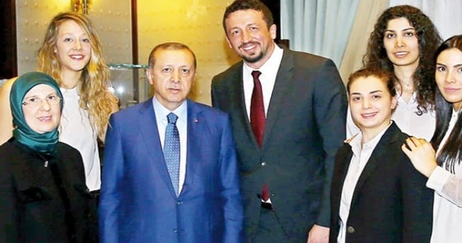 ABŞ-da oynamış idmançının Türkiyədəki çevrilişlə bağlı atdığı tvitlər