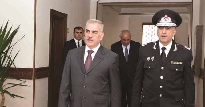 Keçmiş MTN şefi məhkəmədə ağladı: "Deyirdi ki, Allahına zəng vur, istintaqa gəlsin"