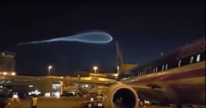 Azərbaycan aeroportunda qəribə hadisə - VİDEO