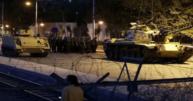 117 general, 32 admiral, 1099 zabit və 436 astsubay ordudan ixrac edildi - SİYAHI