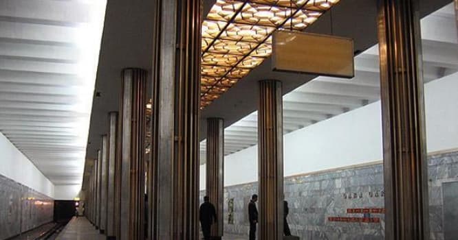 Bakı metrosunda dəhşətli hadisə: sərnişin ölümdən döndü