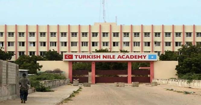 Gülənin məktəbləri bu ölkədə də bağlandı