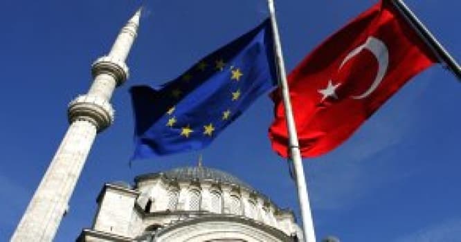 Türkiyə Avropa Birliyini hədələdi: "Qaçqınları buraxarıq"