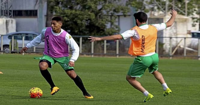 Azərbaycan millisinin futbolçusu İngiltərə klubunda