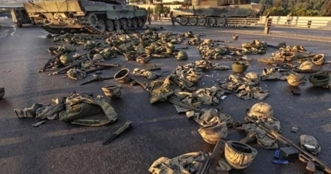 Türkiyə ordusunun 3 general və 60 hərbçisi terroristlər tərəfə keçdi