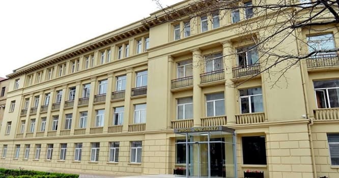 Narkotikdən zəhərlənən tələbələrlə bağlı Nazirlikdən açıqlama