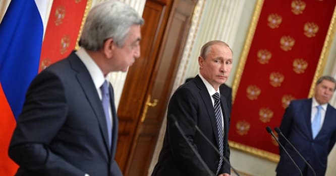 Qarabağ görüşündə qəfil dönüş: Putindən “təhlükəli oyun” açıqlaması