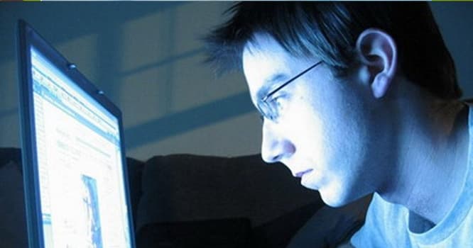 Azərbaycanda internet qiymətləri niyə bahadır?