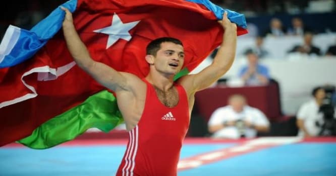 Elvin uduzdu, Rövşən Bayramov bürünc medal üçün güləşəcək - YENİLƏNİR
