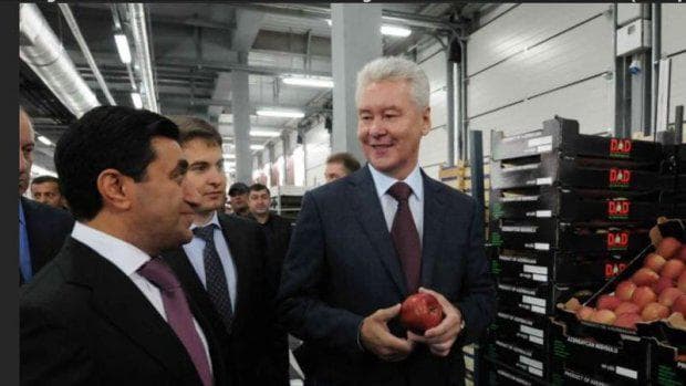 Azərbaycanlı oliqarxın erməni ilə sensasion yazışması