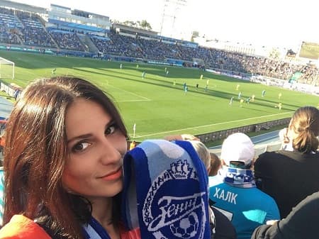 Rusiyanın cazibədar futbol azarkeşləri - FOTOLAR