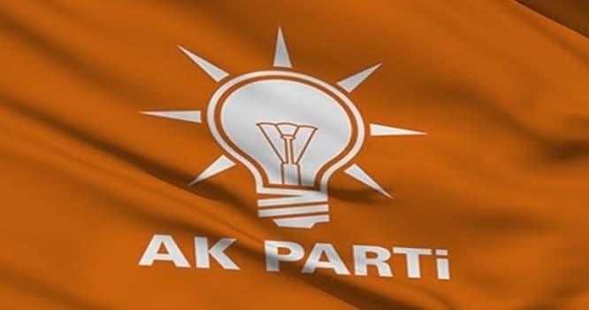 FETÖ dalğası hakim partiyanı da vurdu - 4 bələdiyyə sədri AKP-dən çıxarıldı