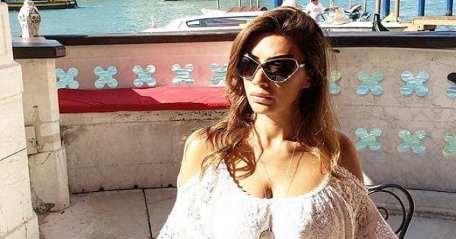 Azərbaycanlı model İtaliyada dincəlir - FOTOLAR