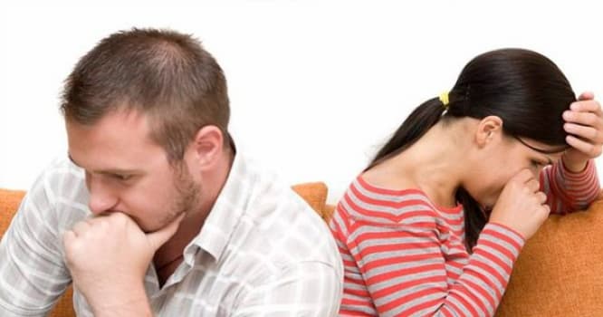 Sevgiliniz sizə xəyanət edir? - İPUCLARI