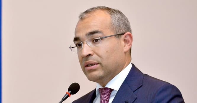Təhsil nazirindən xanım rektora sərt xəbərdarlıq