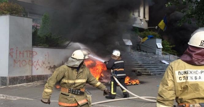 "İnter" telekanalındakı yanğın söndürüldü - YENİLƏNİB