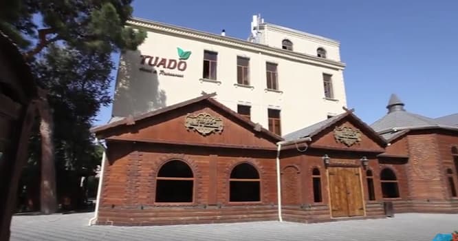 “Tuado” otellər şəbəkəsi dəvət edir: kotteclər və mehmanxana xidmətinizdədir!