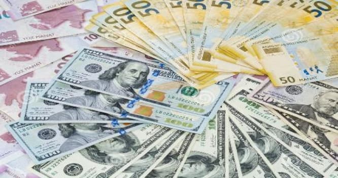 Manatın rəsmi məzənnəsinin mənası nədir? - Banklar da dolları baha alır