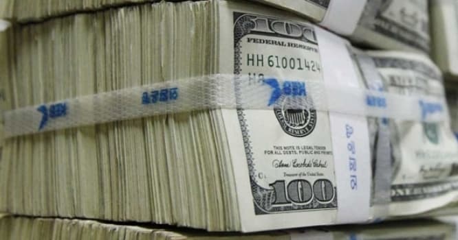 Dollar bütün dünyada bahalaşmağa başladı