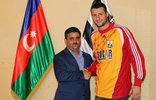 0:8 "Neftçi"nin sabiqlərini dilə gətirdi: "Onlar klubun tarixini məhv edirlər"