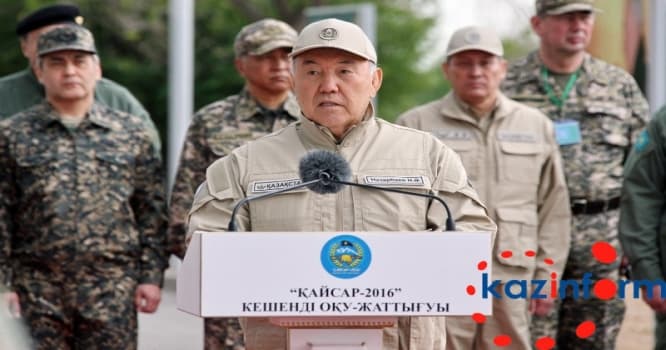 Nazarbayev yeni müdafiə naziri təyin etdi