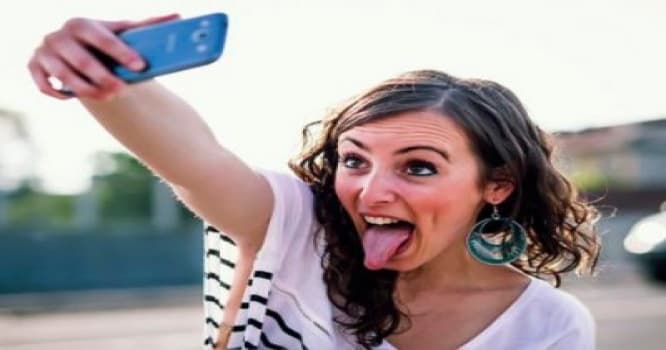 Selfi insanı xoşbəxt edir