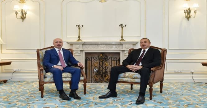 İlham Əliyev Moldovanın Baş naziri ilə görüşüb