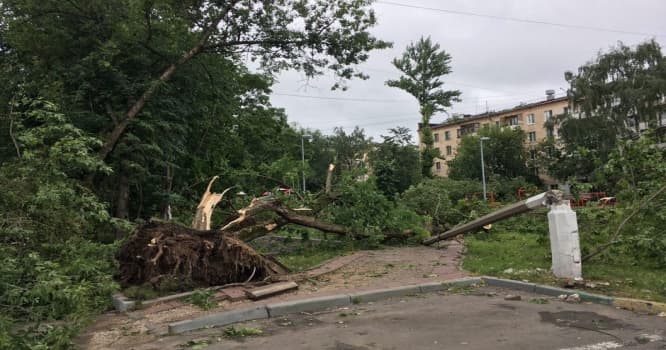 Qasırğa 28 nəfərin həyatına son qoydu