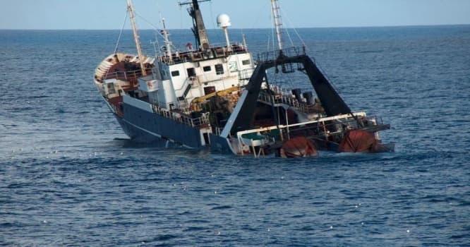 600 miqrantı daşıyan gəmi batdı - 29 ölü