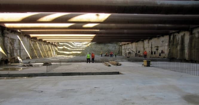Yeni metro stansiyası tikiləcək - Fotolar