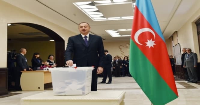 İlham Əliyev və ailəsi səs verdi