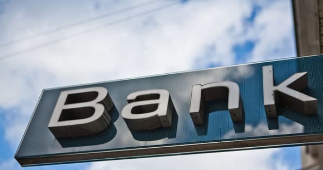 "Bütün banklar batmağa doğru gedirlər" - Ekspert rəyi