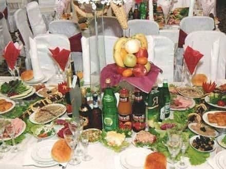 Yoxsul ölkəni toylar boğaza yığıb: ildə 3 milyard dollar...