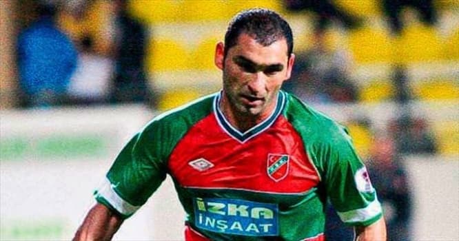 Mahir Şükürovun "Neftçi"də oynaması yubana bilər - Türklər üzündən