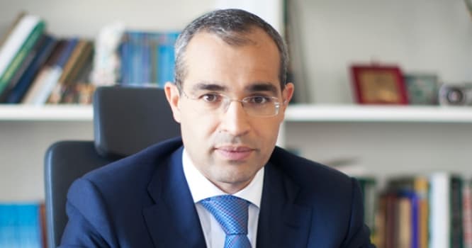 Nazir direktora yeni vəzifə verdi