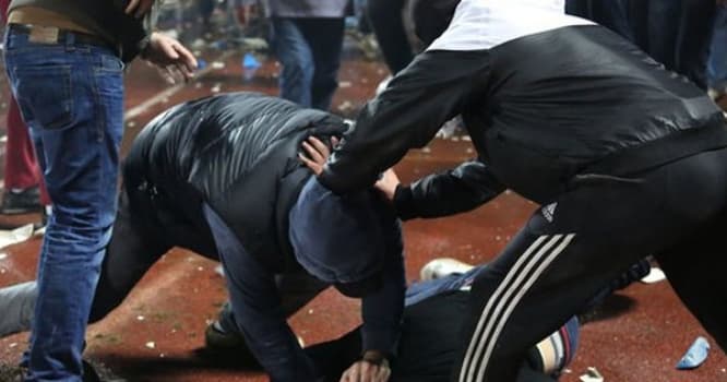 Məmur oğlunun toyunda dava düşdü - Sabiq rəis baş mühasibi döydü