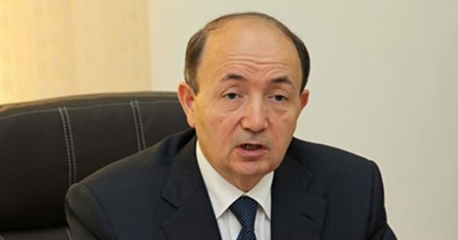 Nazir hakimi vəzifədən çıxardı