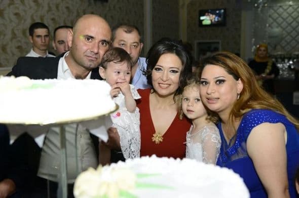 Əməkdar artistdən qızı ilə bağlı ŞOK ETİRAF