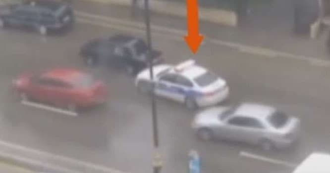 Bakıda yol polisi qaydanı belə pozur - VİDEO