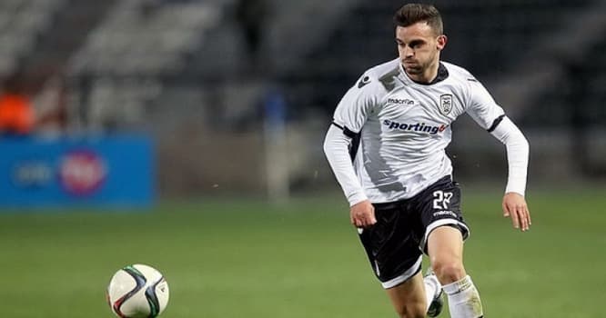 Yunan futbolçu Bakıda xəstələndi