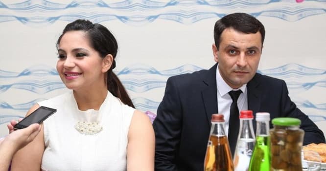 Azərbaycanlı müğənni 2 ildə 2 dəfə ərə gedib: "Övladım ondan deyil..."