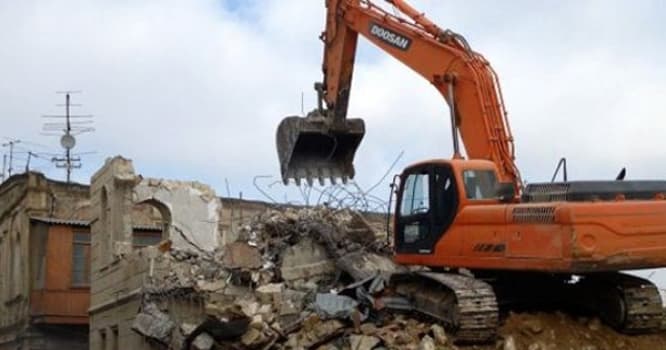 Bakıda 1000-dək yaşayış binası söküləcək, 30 mindən çox sakin köçürüləcək - RƏSMİ