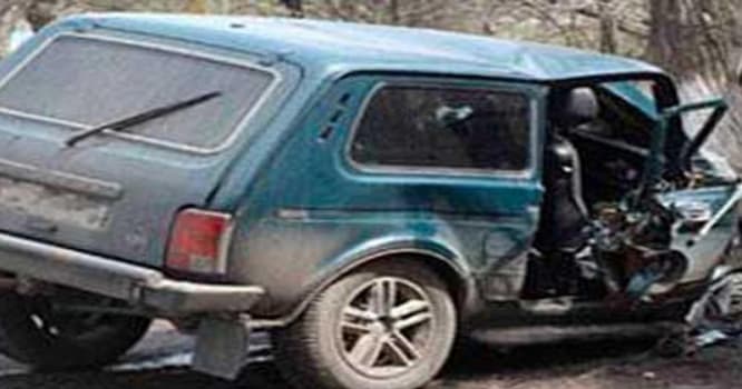 Qusar-Şahdağ yolunda "Niva" dərəyə aşıb, 3 nəfər yaralanıb