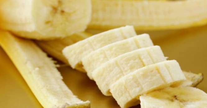Yatmazdan əvvəl bananı qaynadıb suyunu için: Nəticə inanılmazdır!