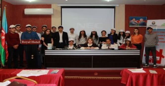 Öz evində tənha yaşayan insanlara dəstək göstərildi