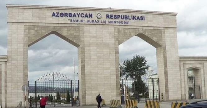 Gömrükdə azərbaycanlıdan 17400 siqaret götürüldü