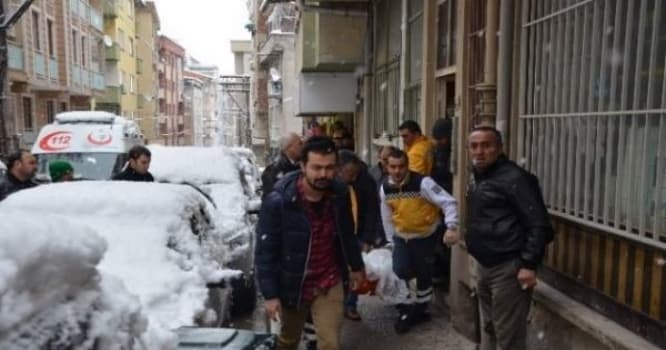 Anasını 243 yerindən bıçaqladı - Üstünə qışqırdığı üçün...